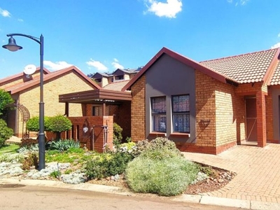 2 Bedroom townhouse - sectional sold in Montana Tuine, Pretoria