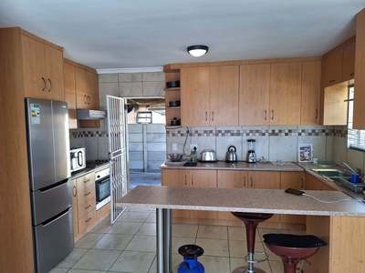 3 bedroom house for sale in Sillwood Heights