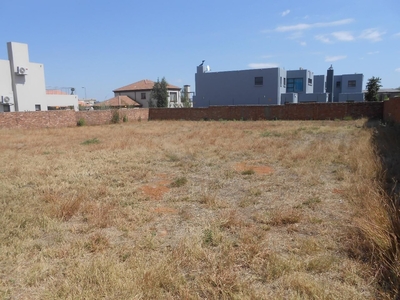 894m² Vacant Land For Sale in Zambezi Country Estate