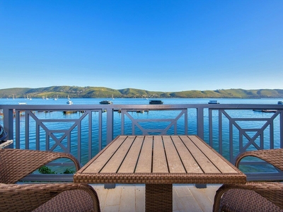 Apartment for sale with 3 bedrooms, Knysna Central, Knysna