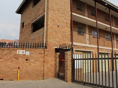 Sectional Title For Sale in Kempton Park Central