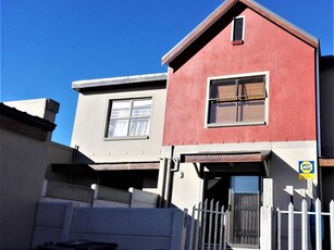 2 Bed Duplex in Brackenfell Central