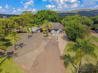 10000 m² Commercial space in Hartbeespoort Dam