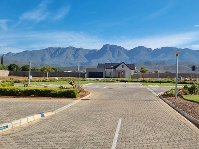 2 Bedroom townhouse-villa in Robertson For Sale
