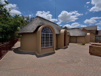3 Bedroom house in Bloemhof For Sale