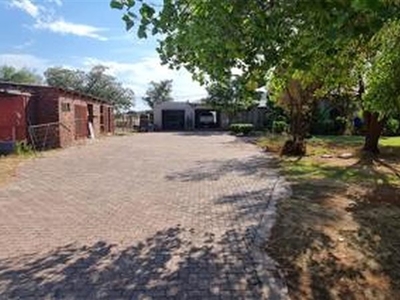 3565 ha Farm in Postmasburg