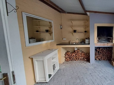 5 Bedroom House to rent in Blouberg | ALLSAproperty.co.za