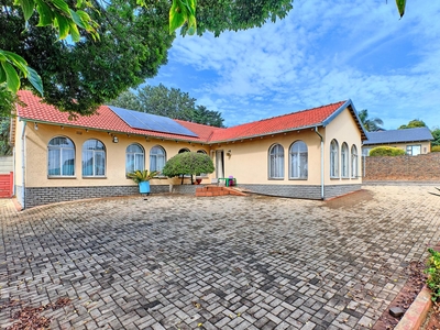 House for sale with 4 bedrooms, Rant En Dal, Krugersdorp