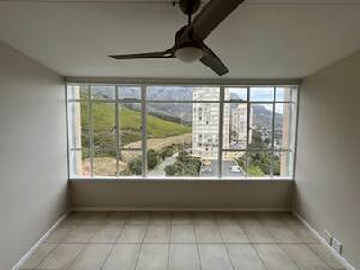 1 Bed Apartment in Vredehoek - Cape Town