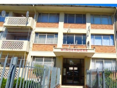 3 Bedroom Apartment / flat for sale in Southernwood
