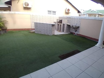 3 Bedroom duplex townhouse - sectional to rent in Mount Edgecombe Manor