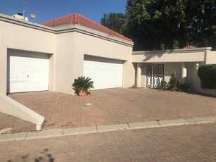 4 Bedroom Cluster To Let in Bryanston