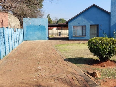 3 Bedroom house to rent in Rondebult, Germiston