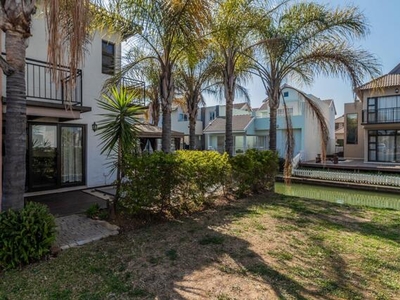 Apartment For Sale In The Islands Estates, Hartbeespoort