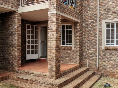 2 Bedroom apartment to rent in Die Hoewes, Centurion