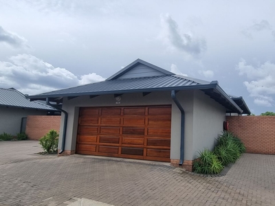 3 Bedroom House For Sale in Six Fountains Estate