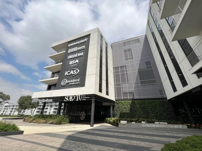 329m² Office To Let in Sandton Central