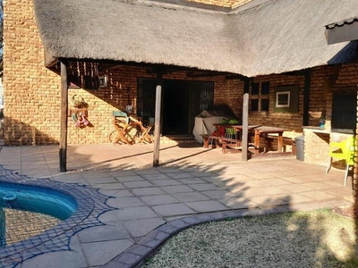 4 bedroom, Vanderbijlpark Gauteng N/A