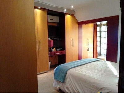 9 bedroom, Durban KwaZulu Natal N/A