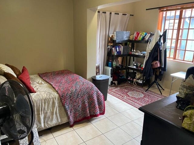 Apartment For Rent In Clydesdale, Pretoria