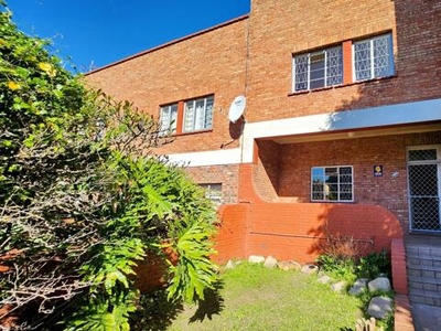 Apartment For Sale In South End, Port Elizabeth