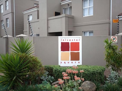 Apartment For Sale In Uitzicht, Durbanville