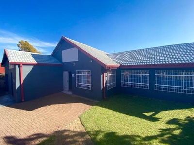 Commercial Property For Sale In Klipfontein, Witbank