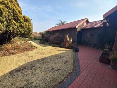 House For Sale In Culemborg Park, Randfontein