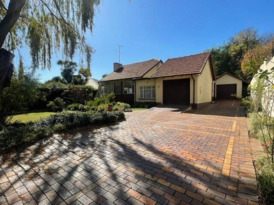 House For Sale In Dunvegan, Edenvale