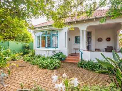 House For Sale In Essenwood, Durban