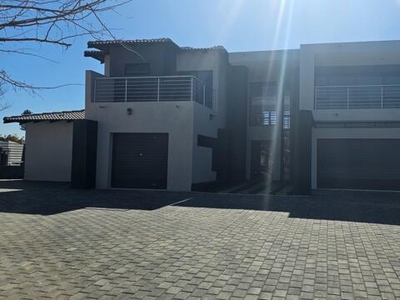 House For Sale In Savannah Country Estate, Pretoria