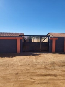 House For Sale In Soshanguve Pp2, Soshanguve