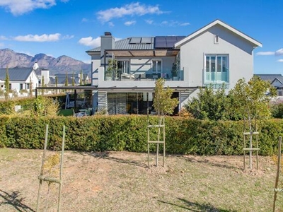 House For Sale In Val De Vie Estate, Paarl