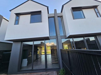 Townhouse For Rent In Sheffield Beach, Ballito