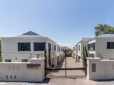 Townhouse For Sale In Kenilworth Upper, Cape Town