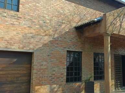 Townhouse For Sale In Wilkoppies, Klerksdorp