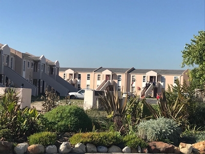 1 Bedroom Apartment To Let in Muizenberg