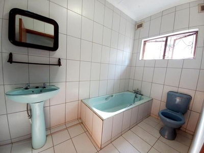 3 bedroom, Isipingo KwaZulu Natal N/A