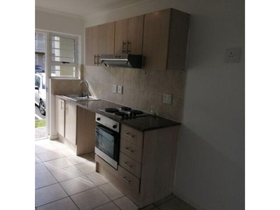 Apartment For Rent In Heideveld, Cape Town