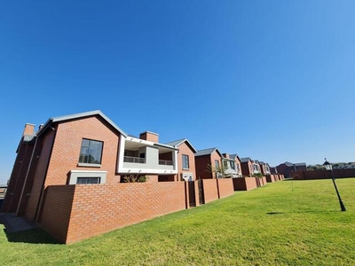 Apartment For Rent In Irene, Centurion