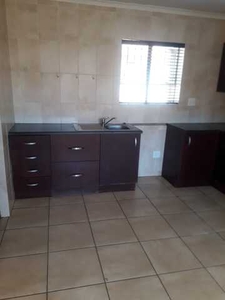 Apartment For Rent In Ormonde View, Johannesburg