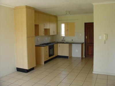 Apartment For Rent In Queenswood, Pretoria