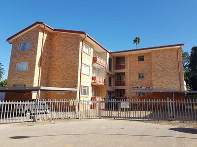 Apartment For Sale In College Hill, Uitenhage