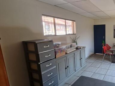Commercial Property For Rent In Rooihuiskraal, Centurion