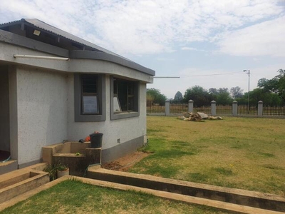 House For Rent In Casseldale, Springs