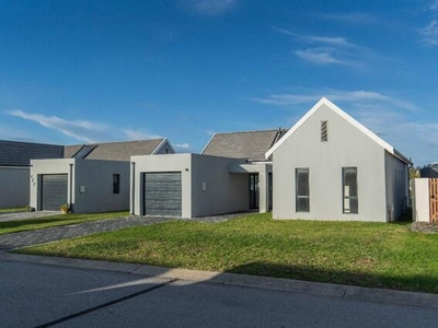 House For Rent In Greenbushes, Port Elizabeth