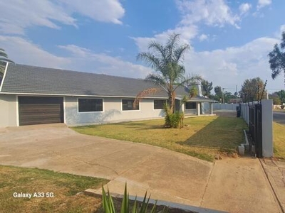 House For Rent In Wendywood, Sandton