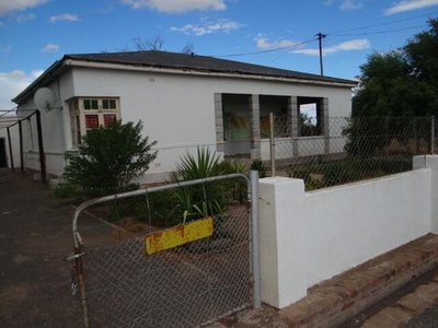 House For Sale In Die Laning, Beaufort West