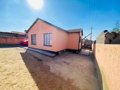 House For Sale In Ebony Park, Midrand