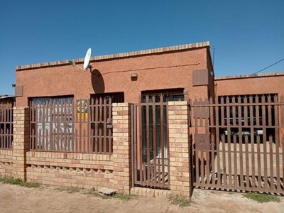 House For Sale In Thabong, Welkom